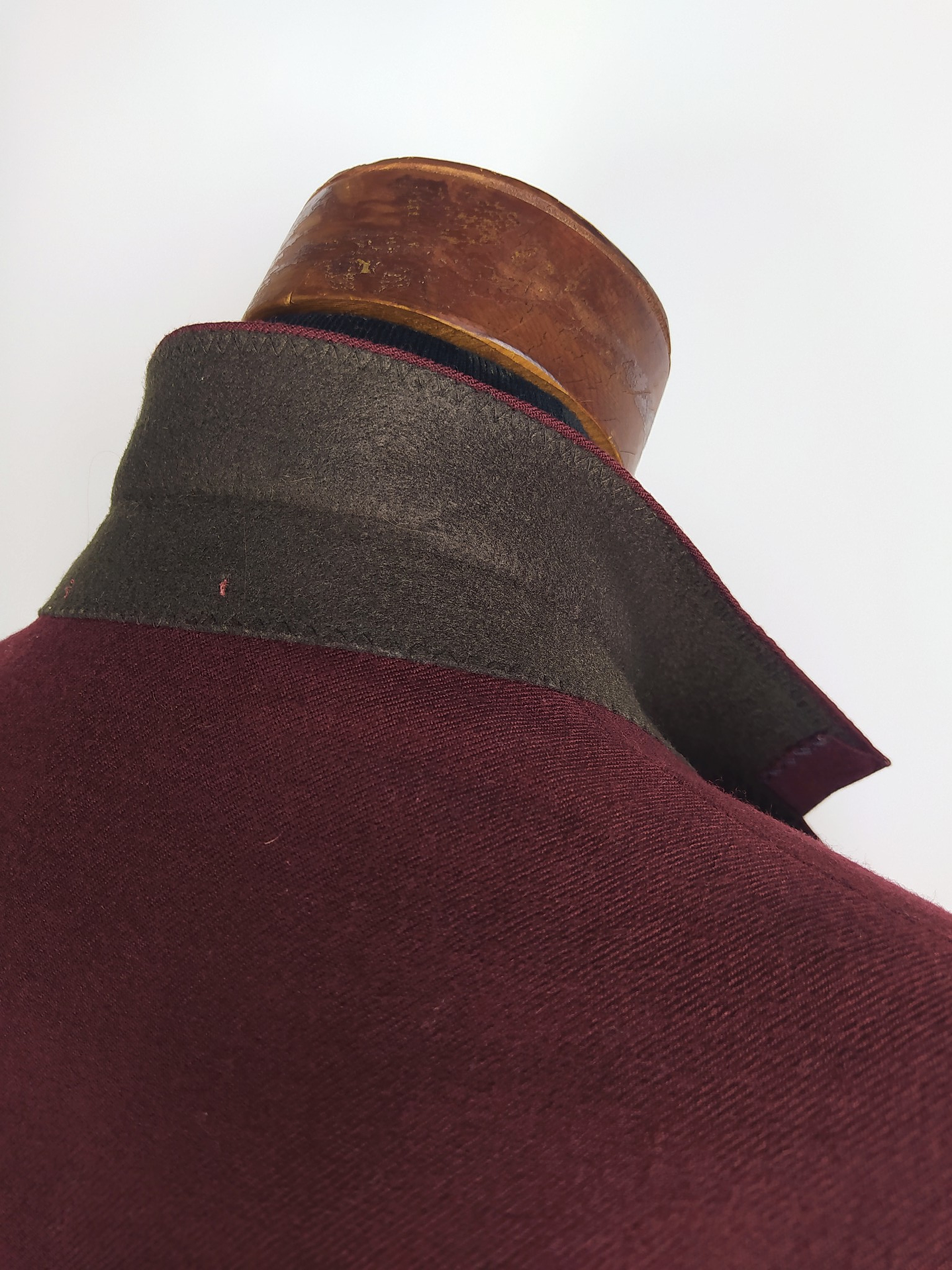 Chaqueta Magee vestón pura lana virgen nuevo TALLA ML  9