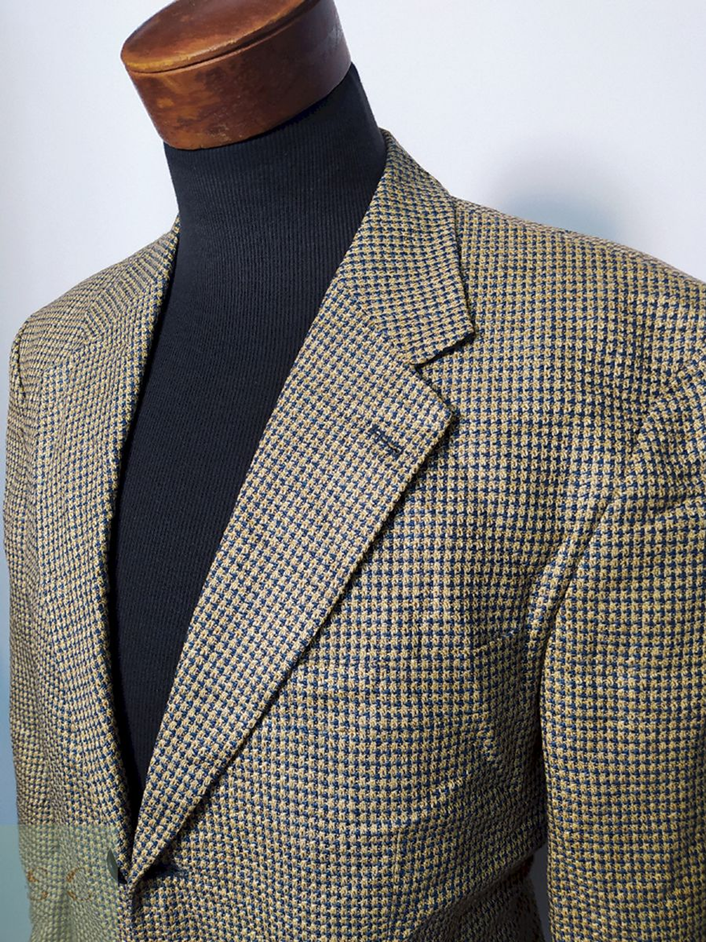 Blazer / Vestón Werther Dorado Delgado – Lana y Seda – Talla LXL 5