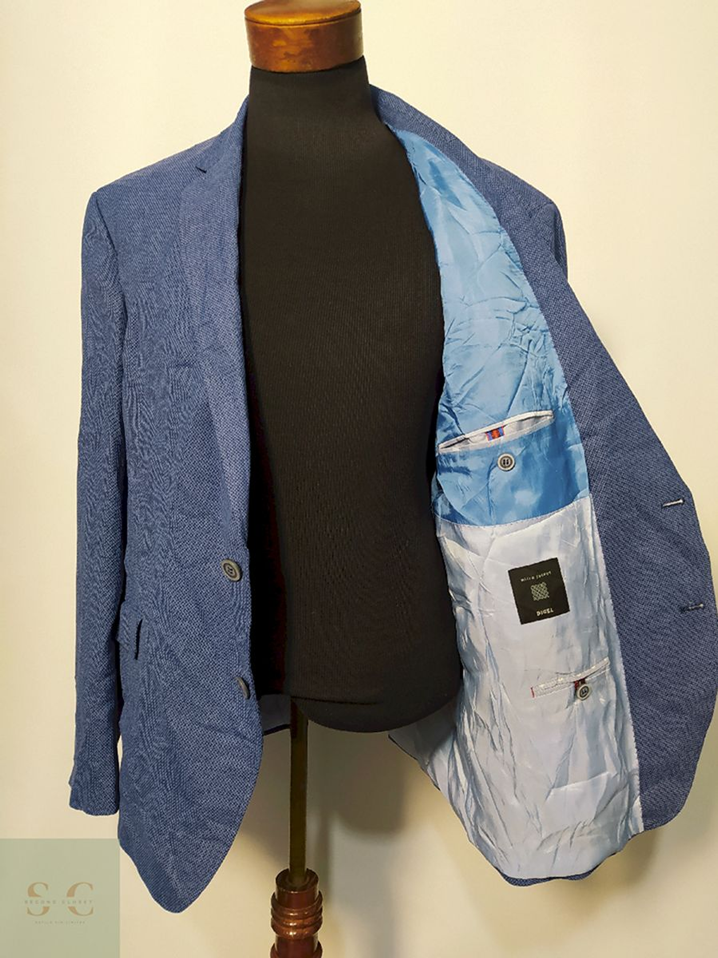Blazer / Vestón Digel Celeste Delgado – Talla XXL 3