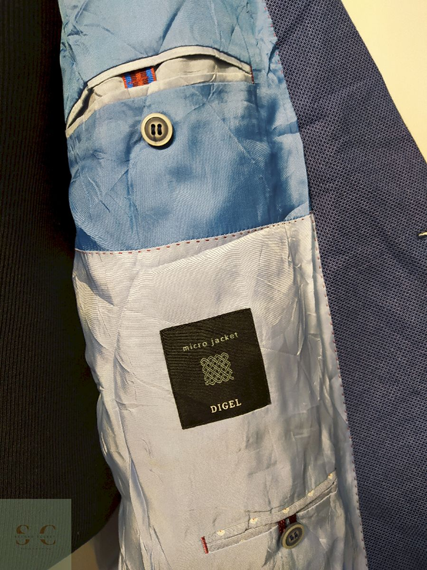 Blazer / Vestón Digel Celeste Delgado – Talla XXL 4