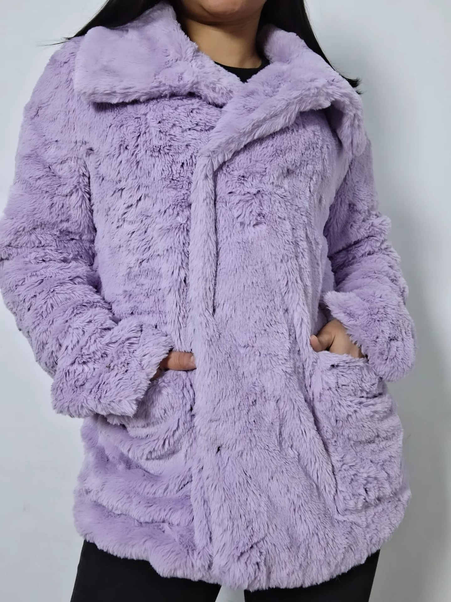 Abrigo eco piel lila TALLA SM 5
