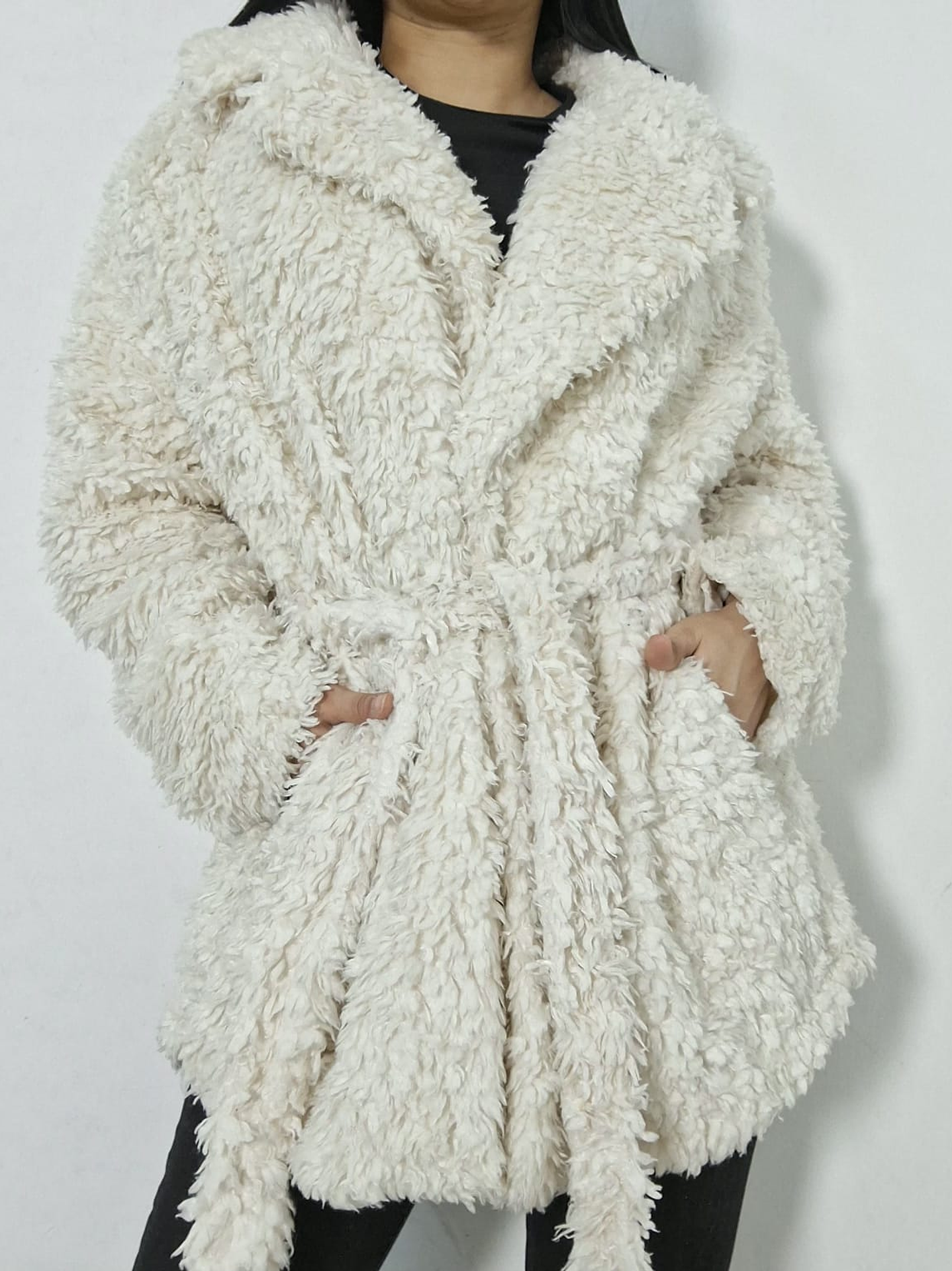 Abrigo eco piel H&M crudo TALLA LXL 3