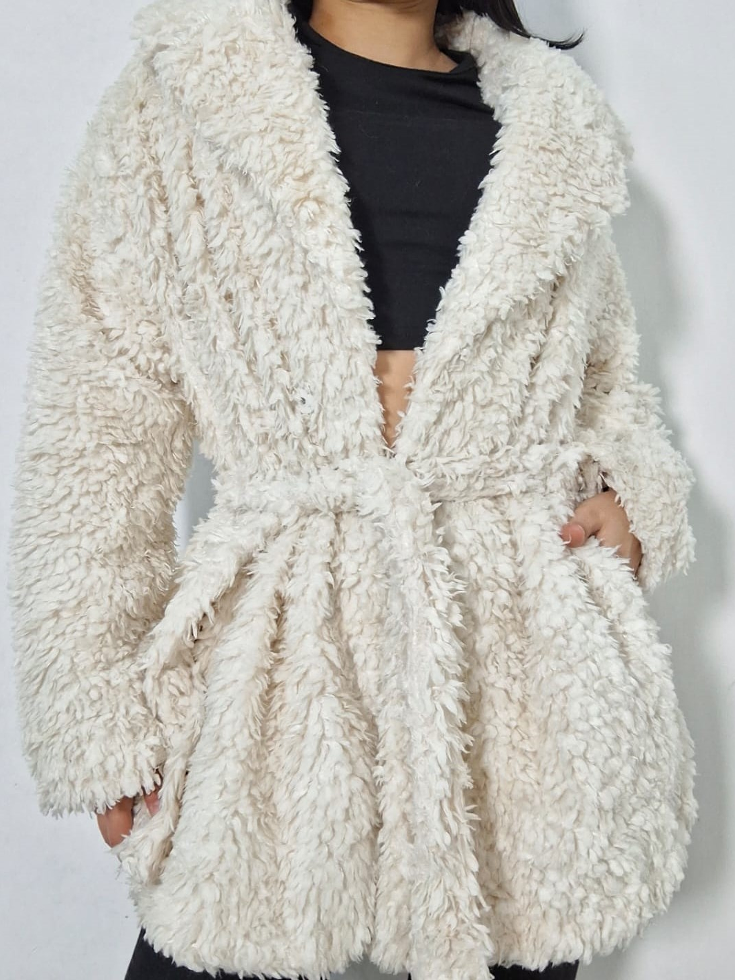 Abrigo eco piel H&M crudo TALLA LXL 1