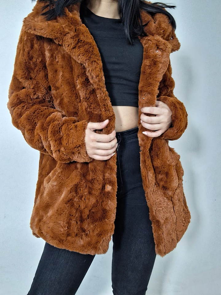 Abrigo eco piel The Outerwear caramelo con capucha TALLA SM 6