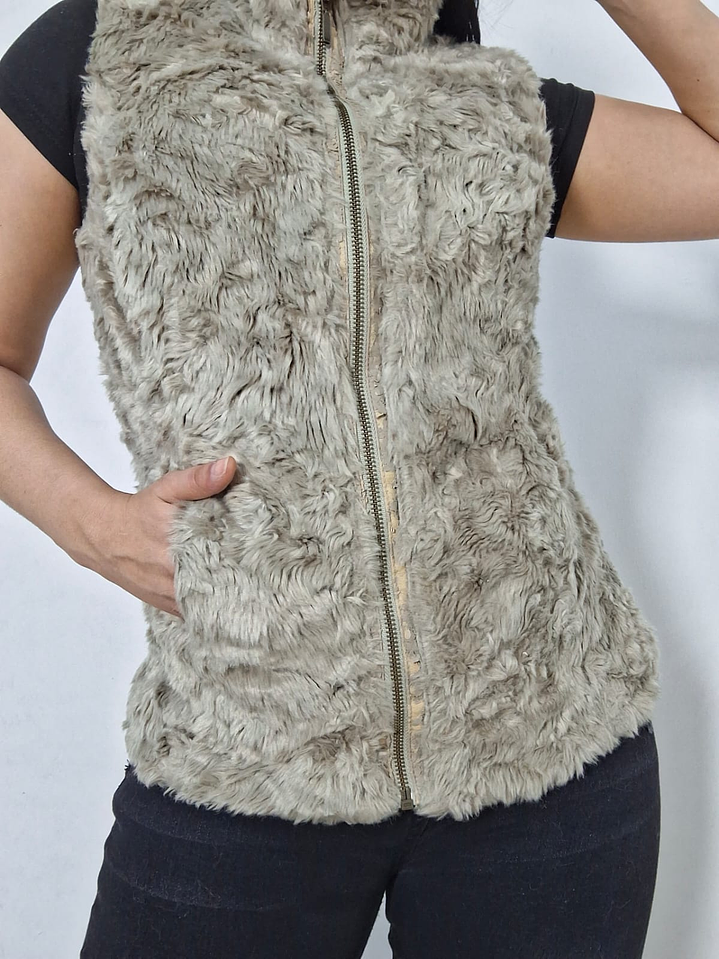 Chaleco eco piel Orsay beige TALLA S 3