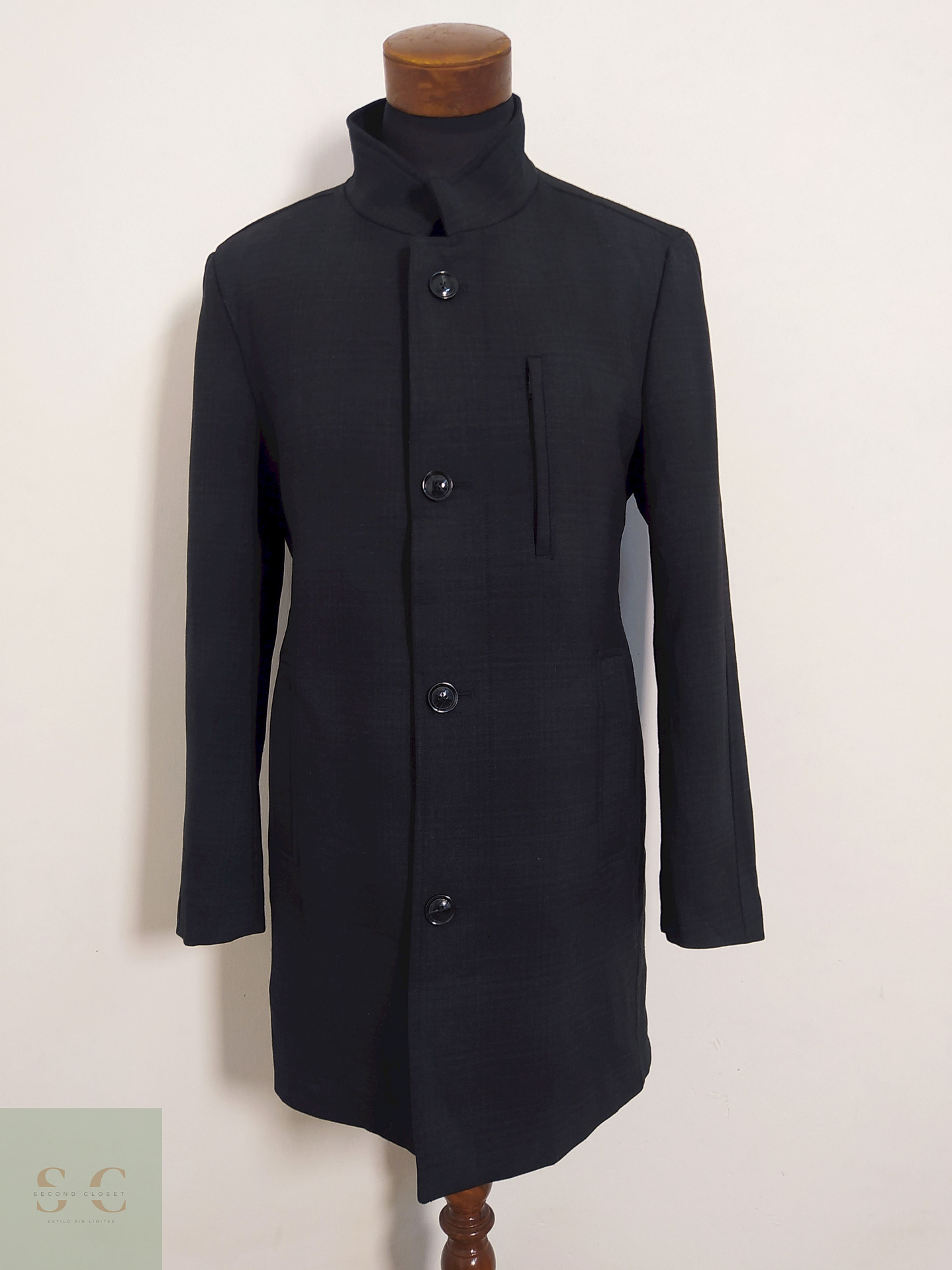 Abrigo Emilio Adani Gris Plomo – Corte Moderno – Talla ML 1