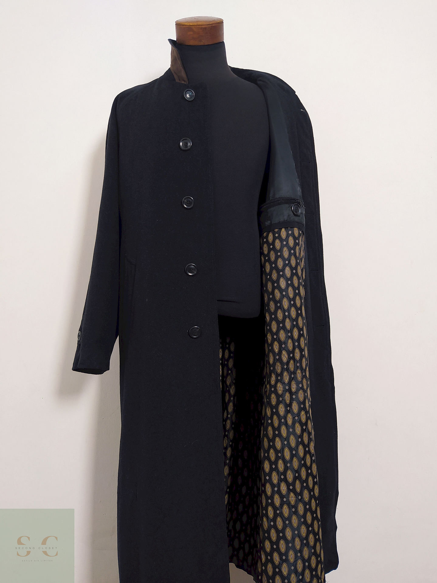 Abrigo Daré Bridge Negro grafito 75% lana virgen 5% cashmere 20% poliamida Talla XXL 6