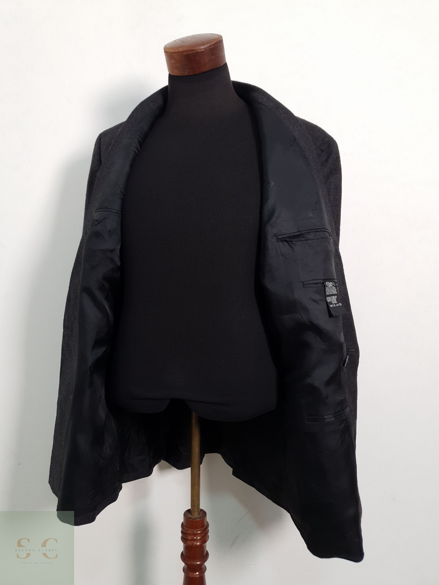 Veston Pierre Cardin 100% lana virgen cruzado Talla LXL 7