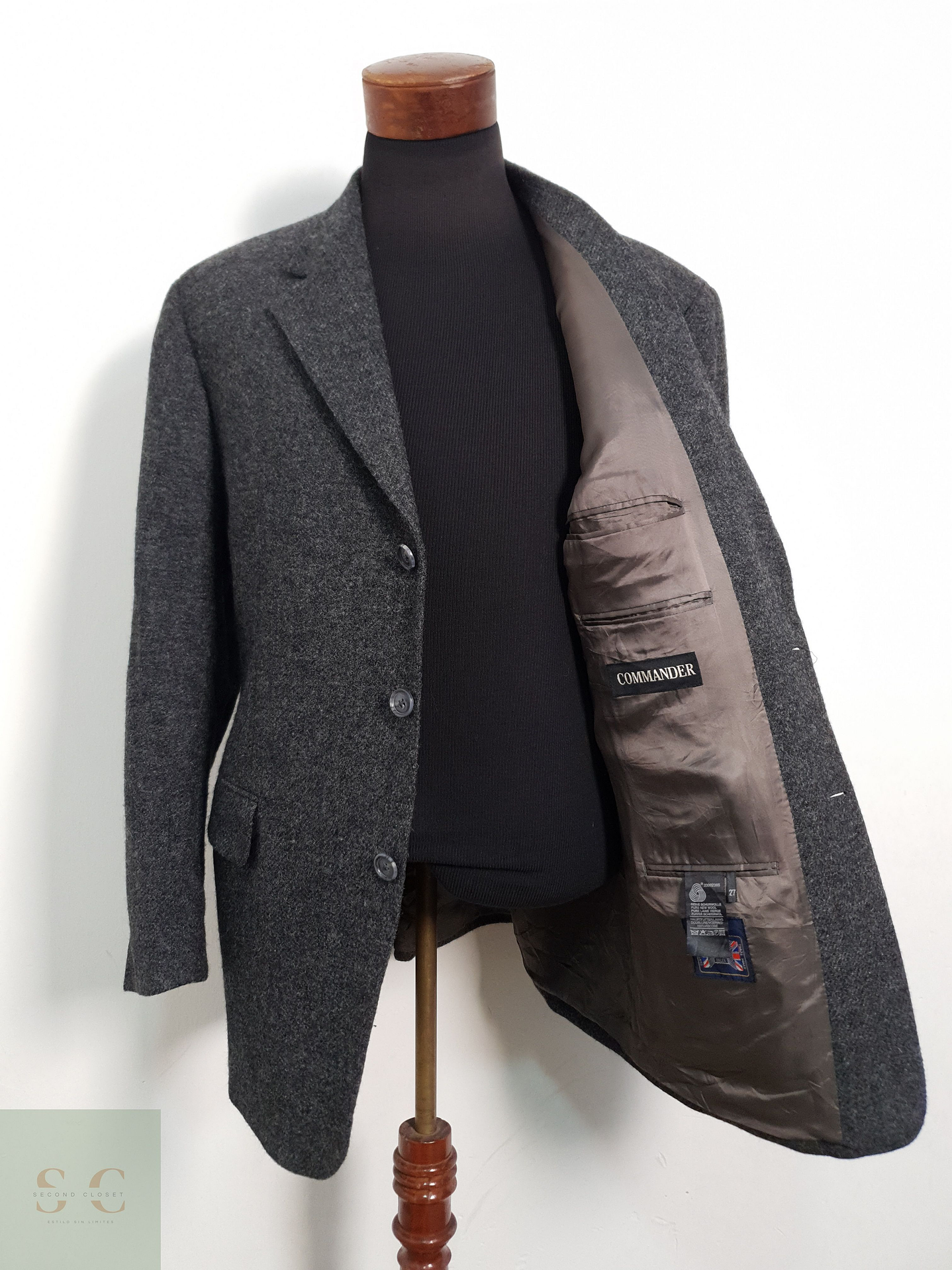 Veston Commander 100% lana virgen Talla XL 1