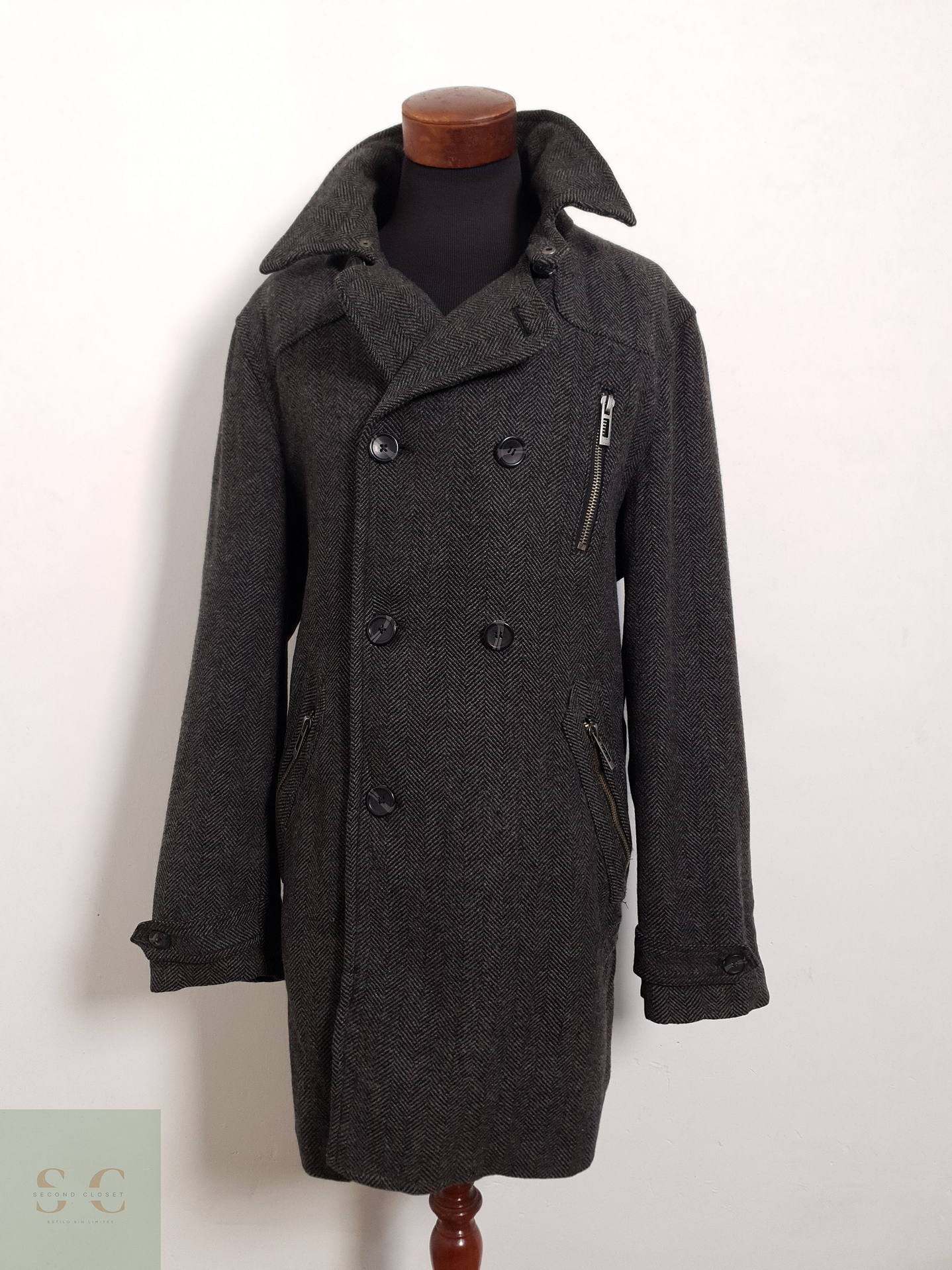 Abrigo Angelo Litrico Tres cuartos espiga plomo 70% lana Talla LXL 1