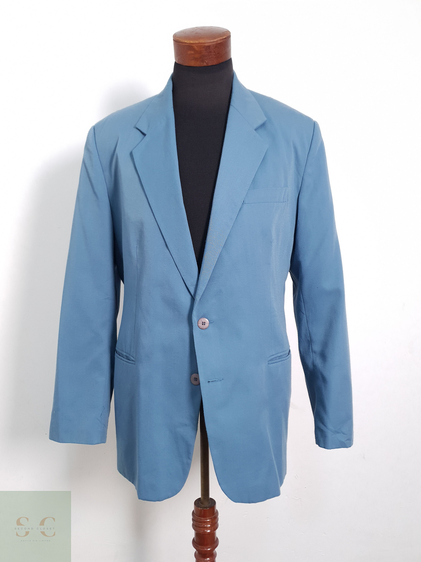 Blazer Copy Right sintético celeste Talla L 2