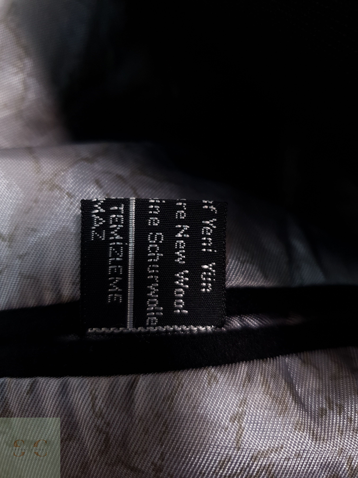 Blazer IGS Collection 100 lana virgen negro botones dorados Talla SM 8