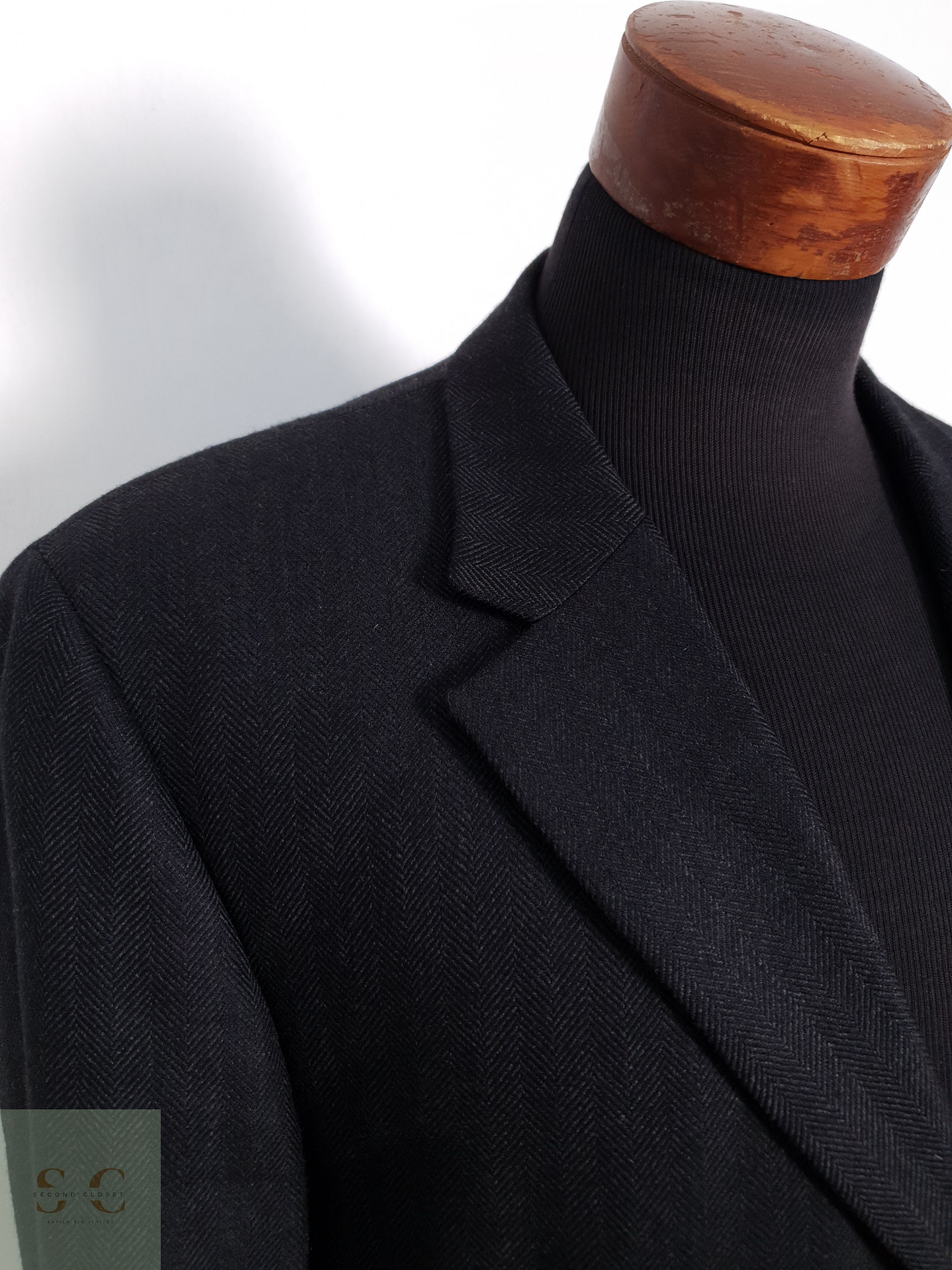 Blazer Carl Gross 95 lana virgen 5 cashmere Talla XL 7