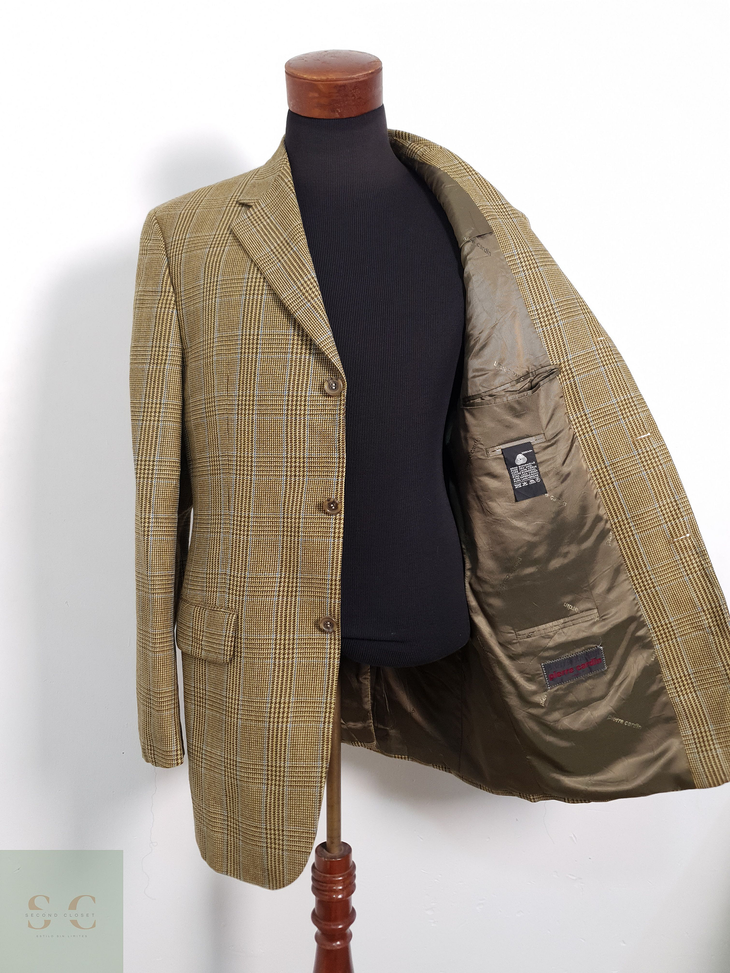 Pierre Cardin Vestón clásico Dorado con café Talla L 1