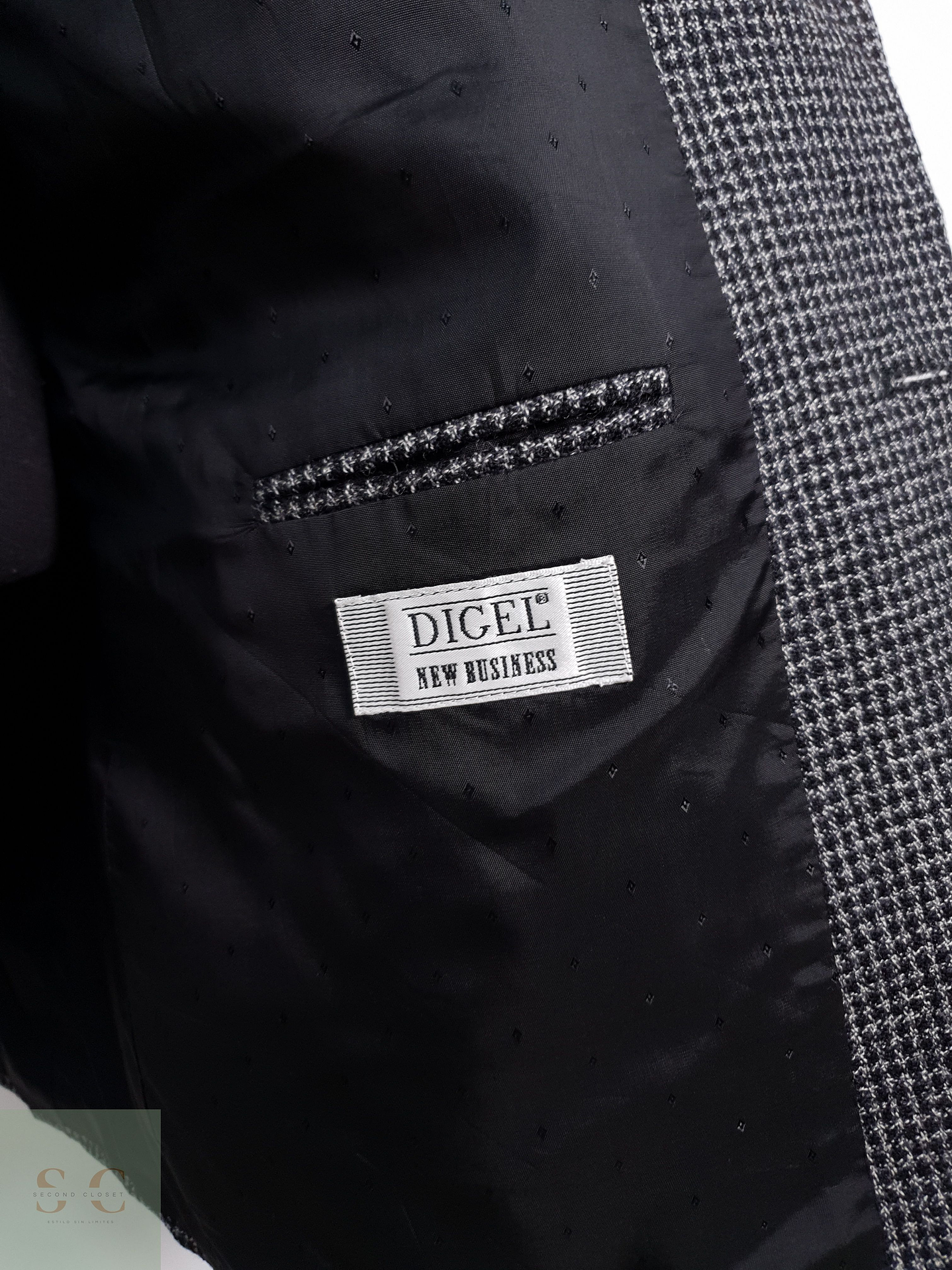 Digel Vestón microcuadro Plomo con negro Talla XL 6