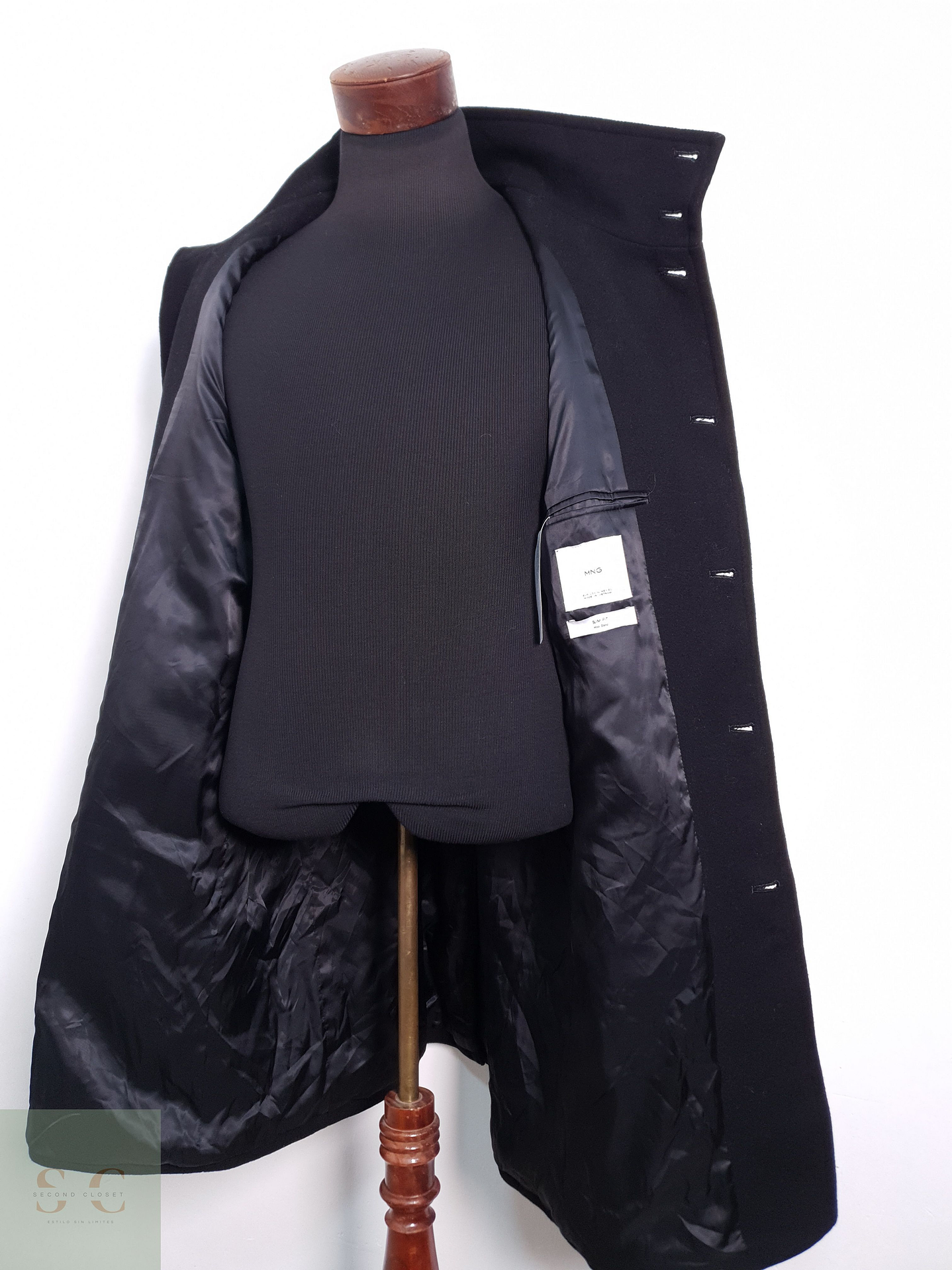 Abrigo Hombre Mango Negro Talla ML 3