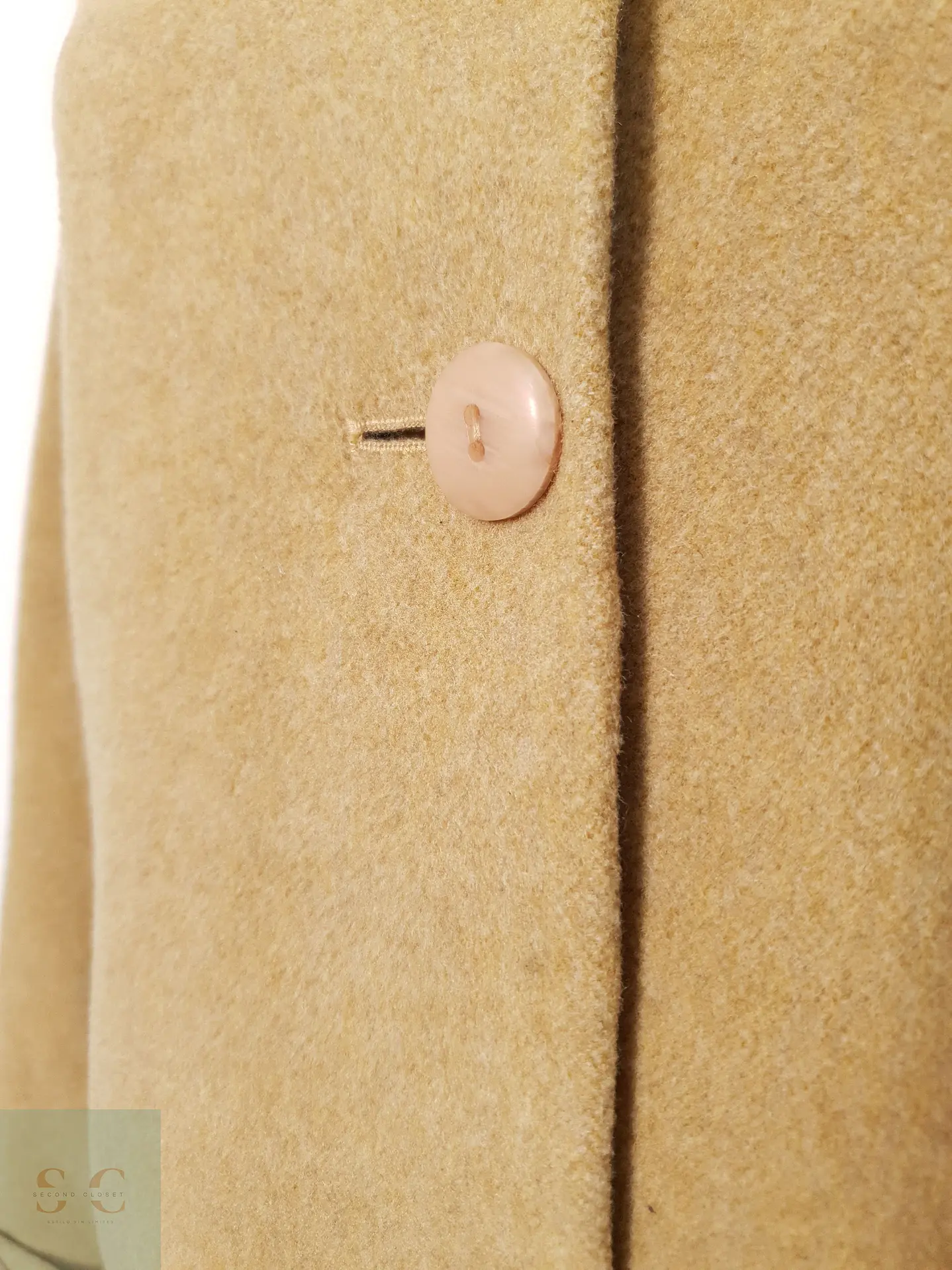 Abrigo Mujer Mostaza Talla XL 5