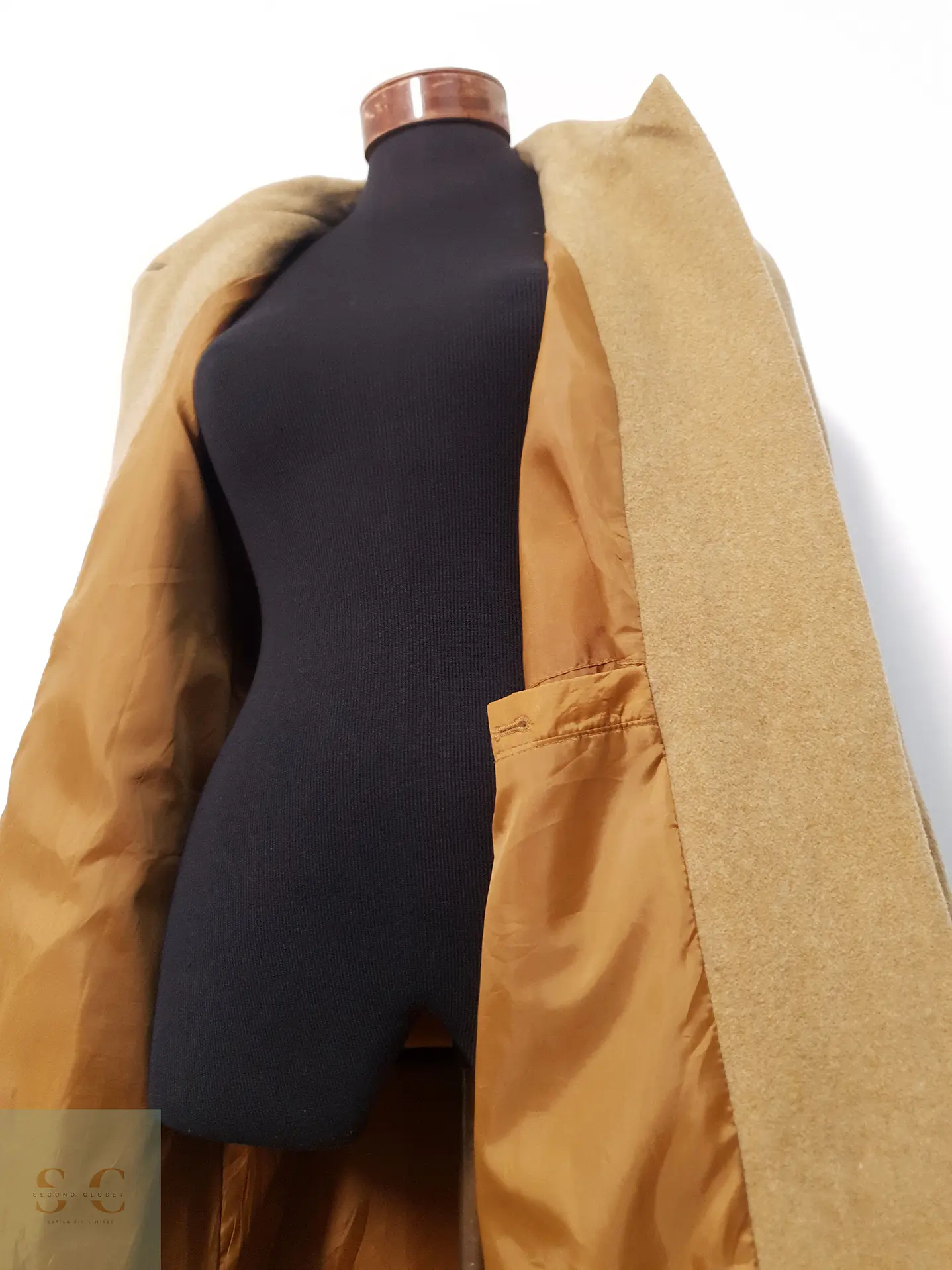 Abrigo Mujer Mostaza Talla XL 9