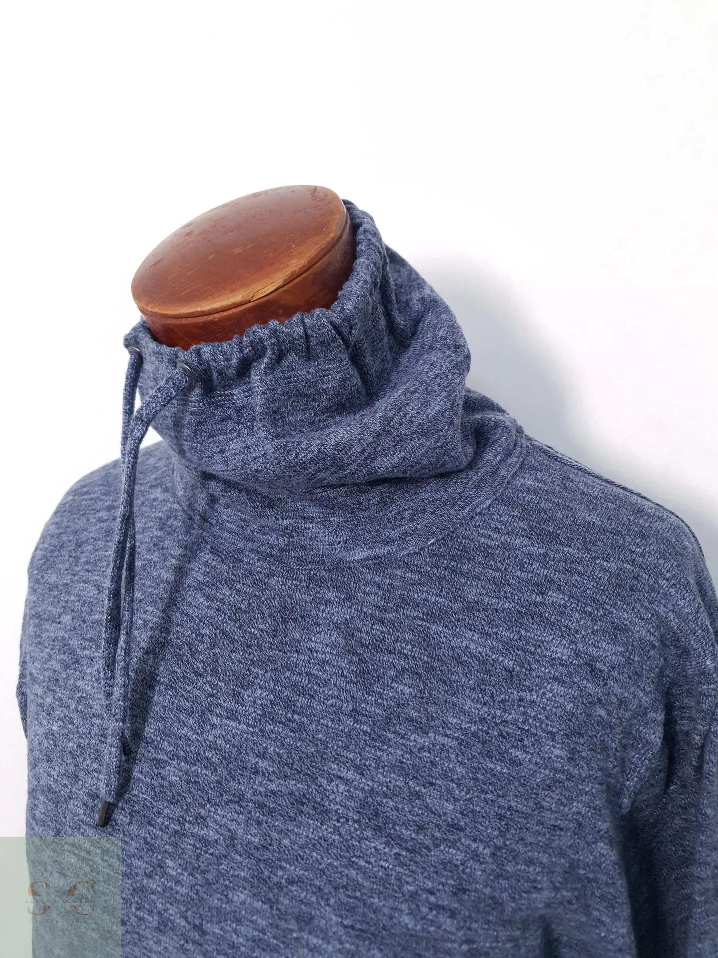 Suéter Hombre Vintage Gris Azulado Cuello Alto Talla L-XL 2