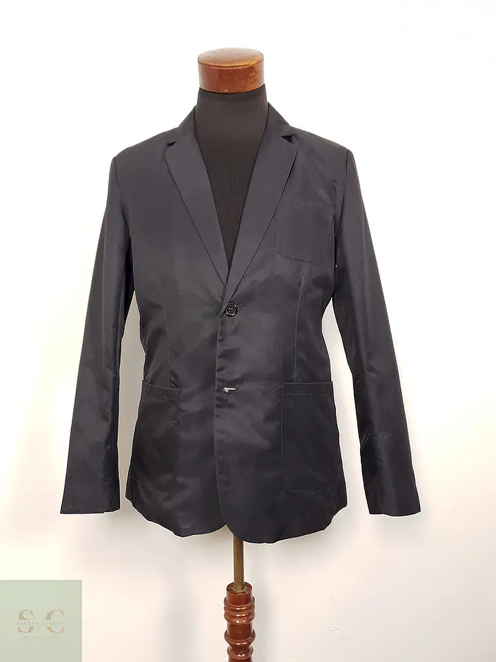 Blazer azul marino minimalista estilo italiano sastrería ligera TALLA S 2