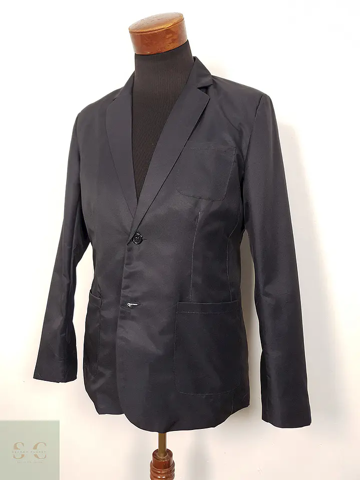 Blazer azul marino minimalista estilo italiano sastrería ligera TALLA S 3