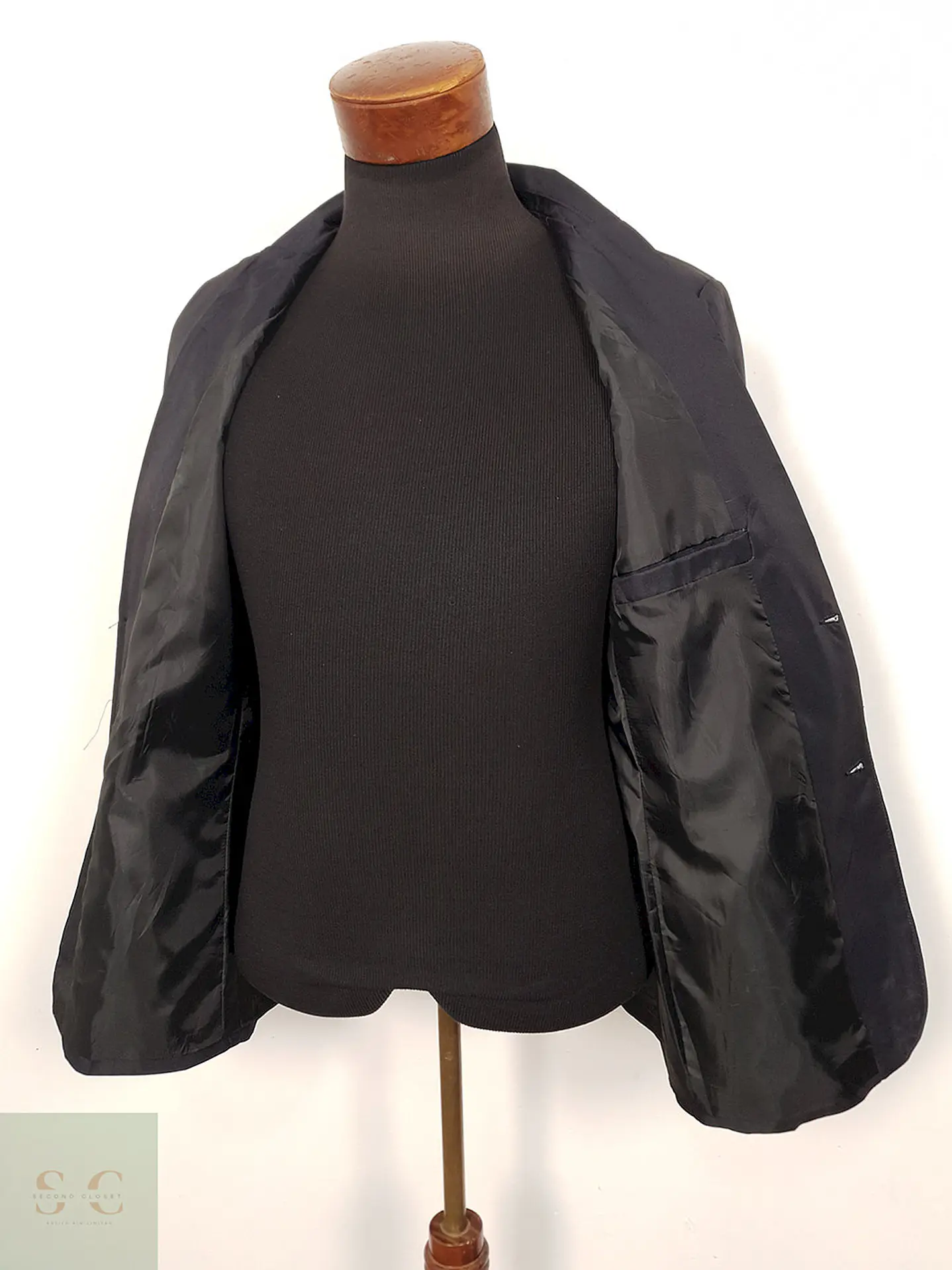 Blazer azul marino minimalista estilo italiano sastrería ligera TALLA S 5