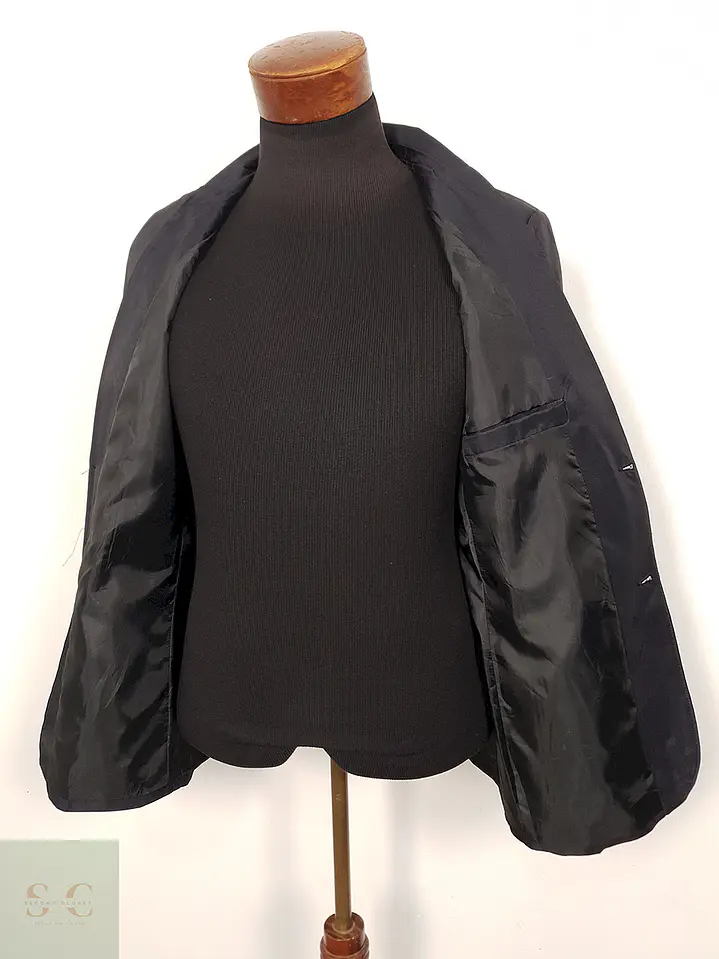 Blazer azul marino minimalista estilo italiano sastrería ligera TALLA S 5