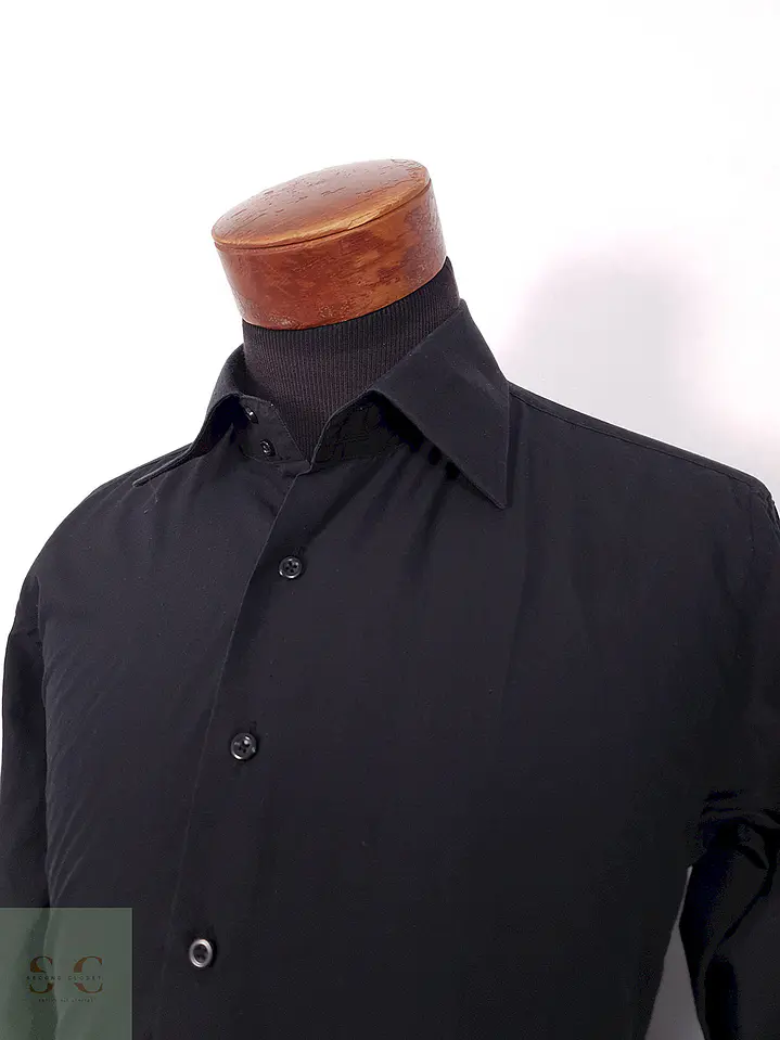 Camisa Vanetta Vip negra lisa - Talla M 2