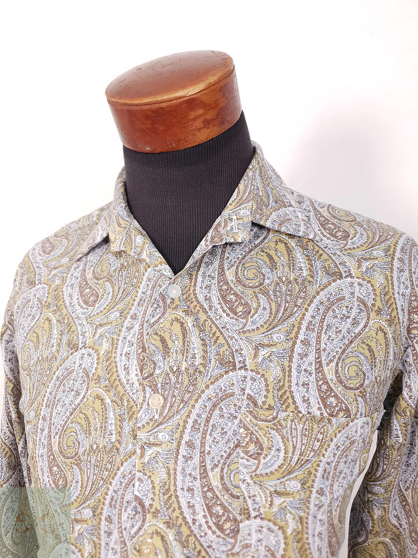 Camisa Young Style paisley ocre tierra - Talla M 1