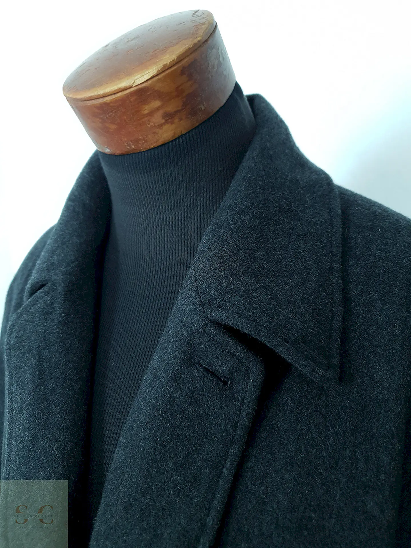 Abrigo Mc Neal Clásico Plomo Lana Virgen - Talla L 9