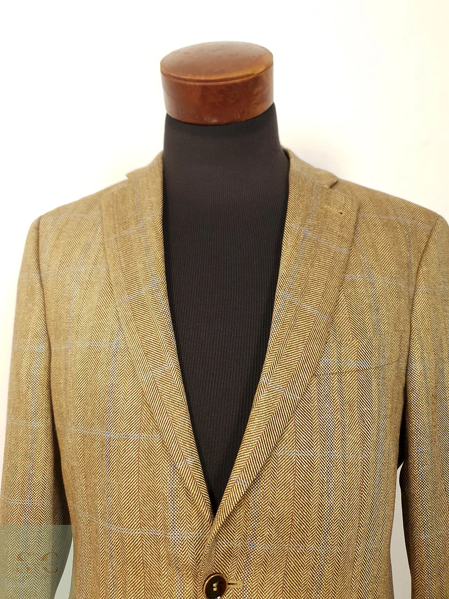Blazer Barutti Cafe Claro 100% Seda con Coderas - Talla M 7