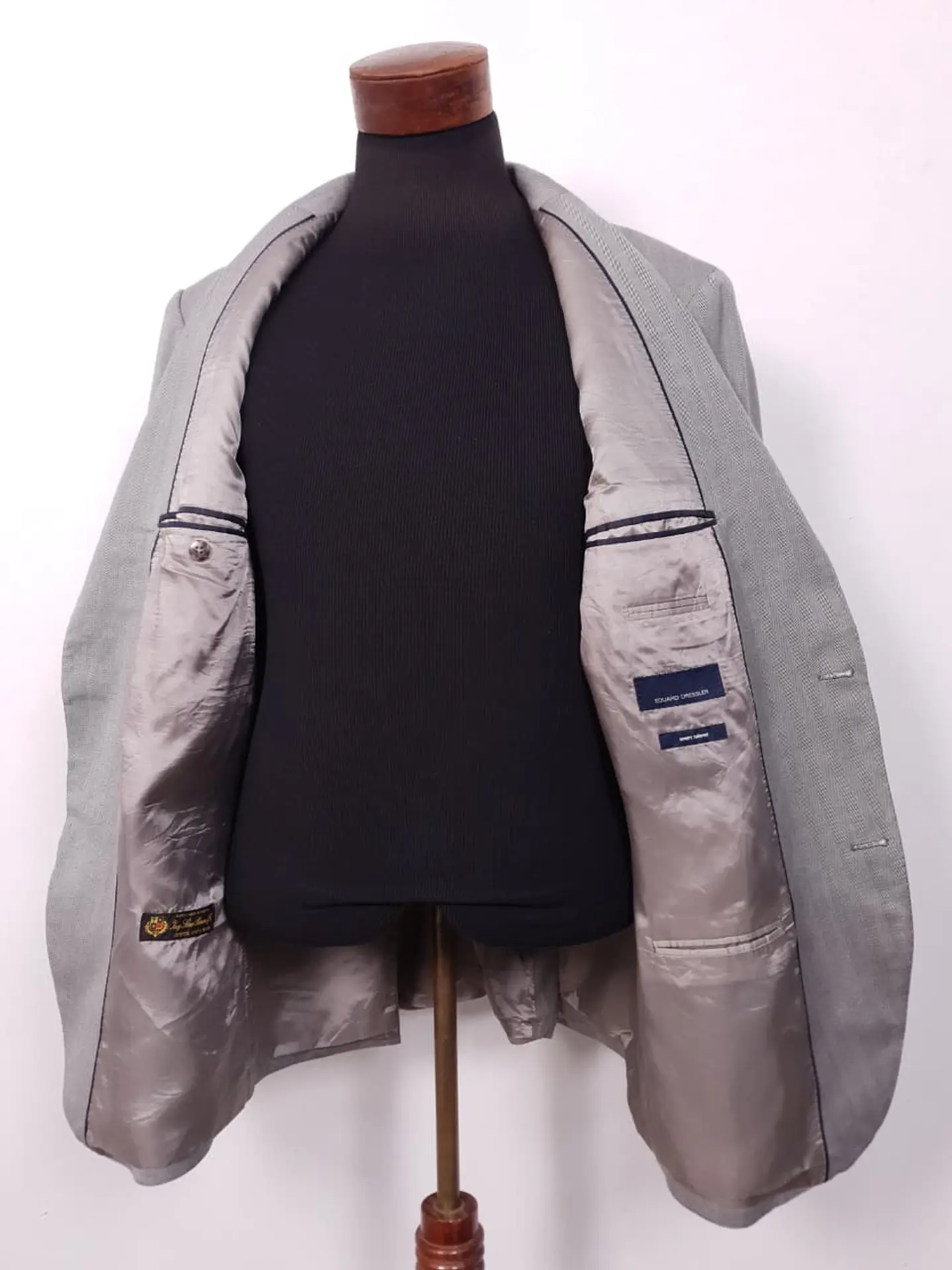 Blazer Eduard Dressler 100% Lana Virgen Super 120’s Loro Piana – TALLA XL 4
