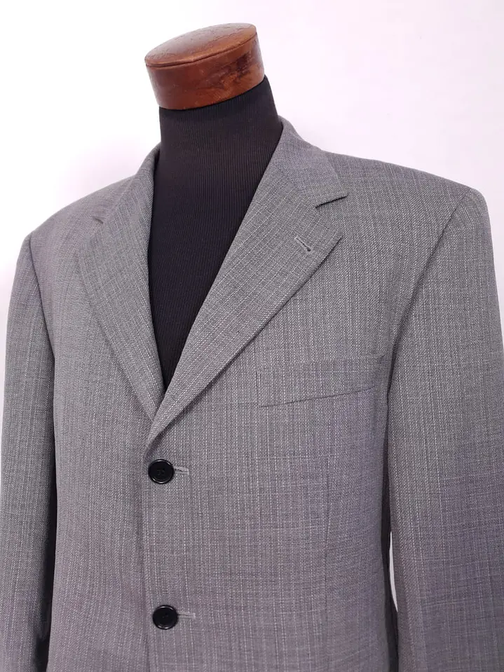 Blazer HUGO BOSS 100% Lana Virgen Loro Piana Super 110’s – TALLA 2XL 4