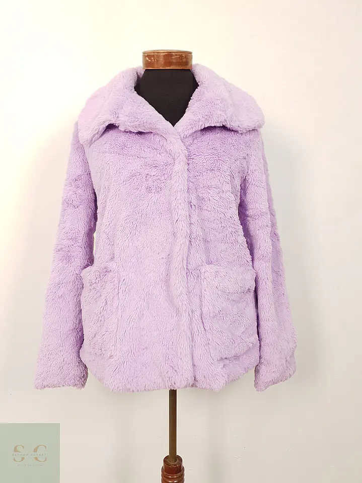 Abrigo eco piel lila TALLA SM 3