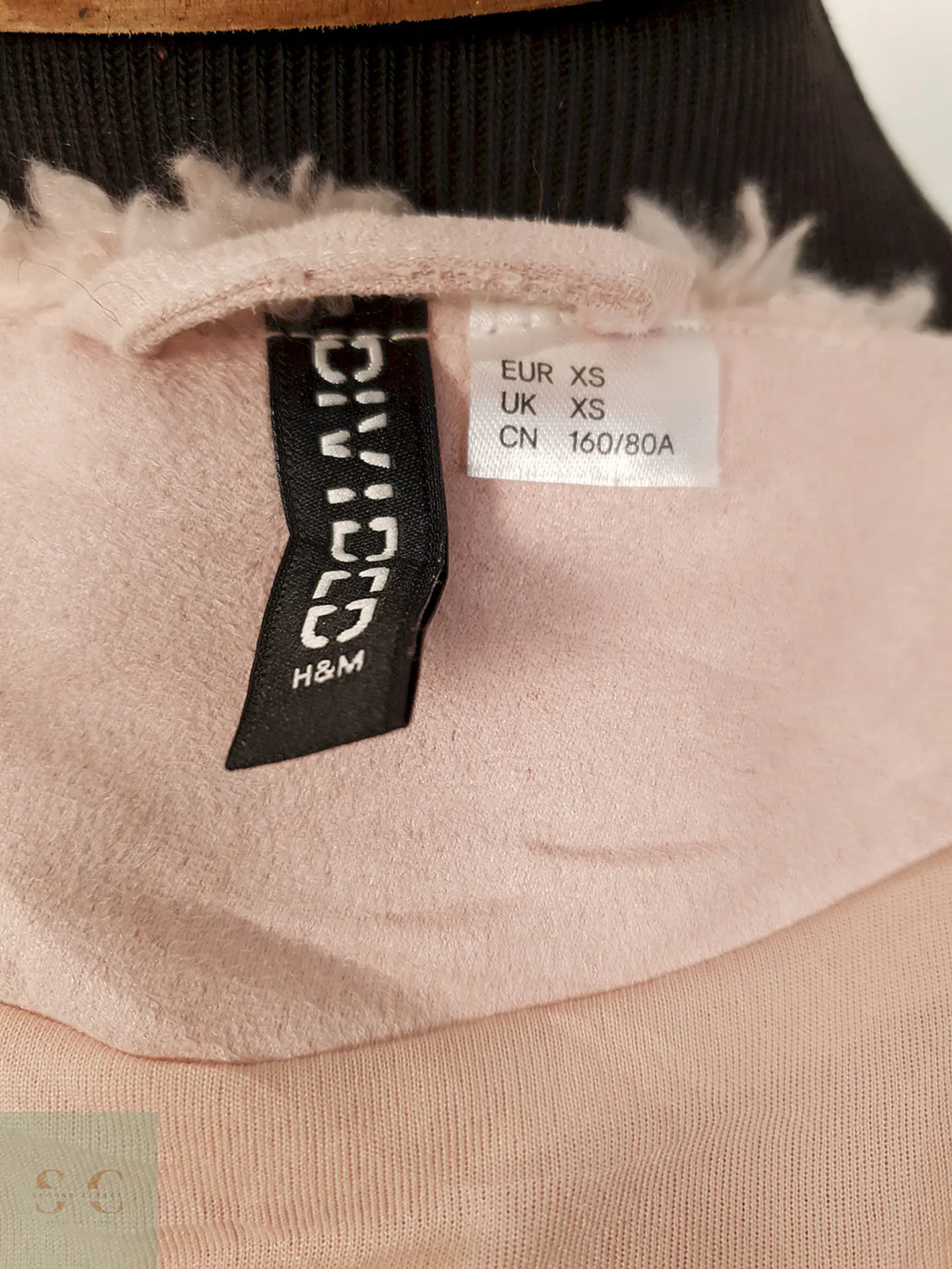 Abrigo eco piel H&M rosa pastel TALLA XS 7