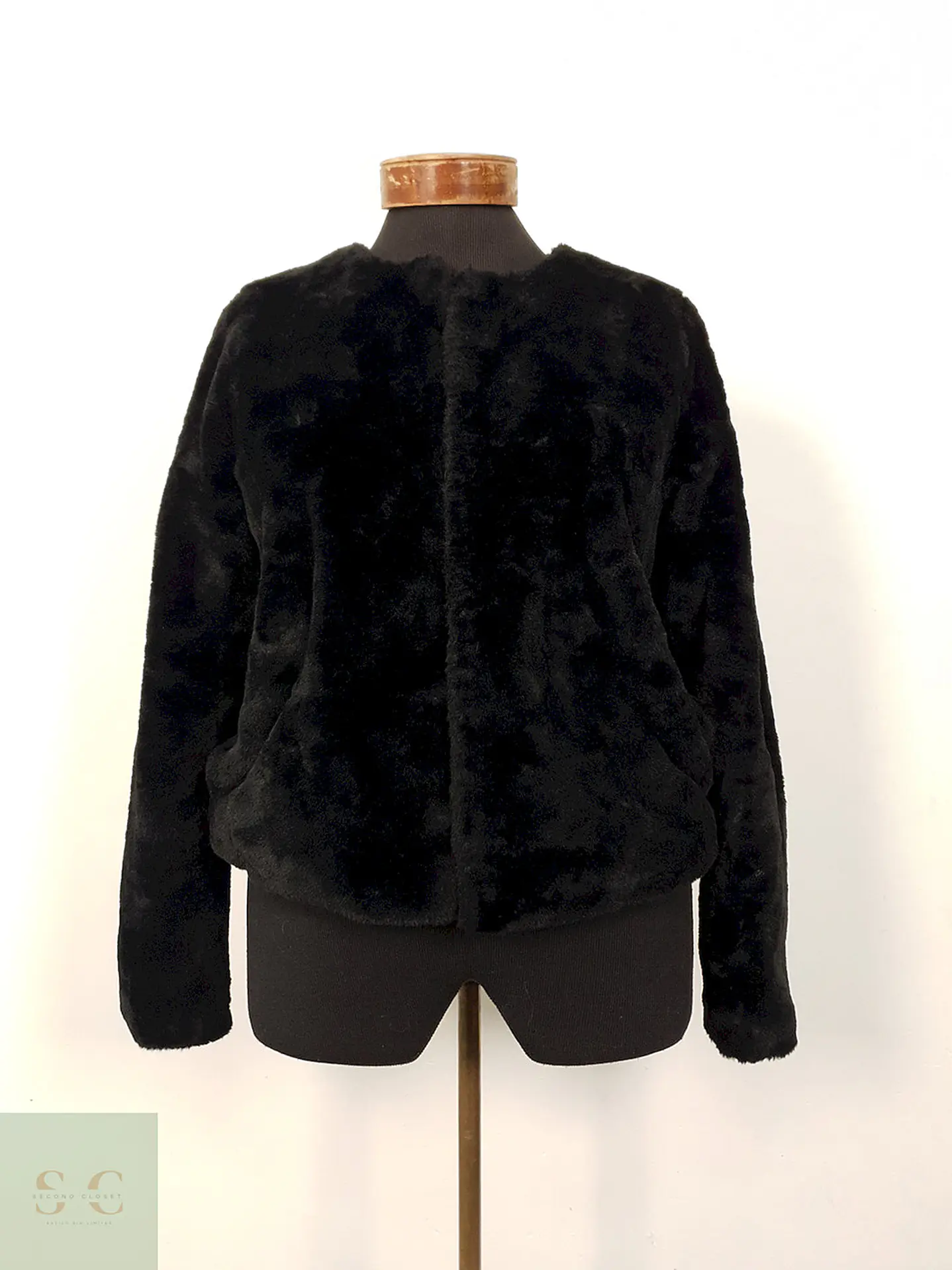 Abrigo eco piel H&M negro TALLA SM 3