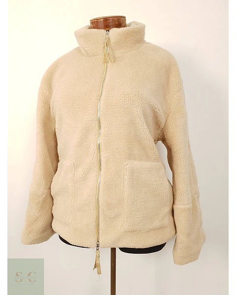 Abrigo eco piel beige tipo teddy TALLA ML