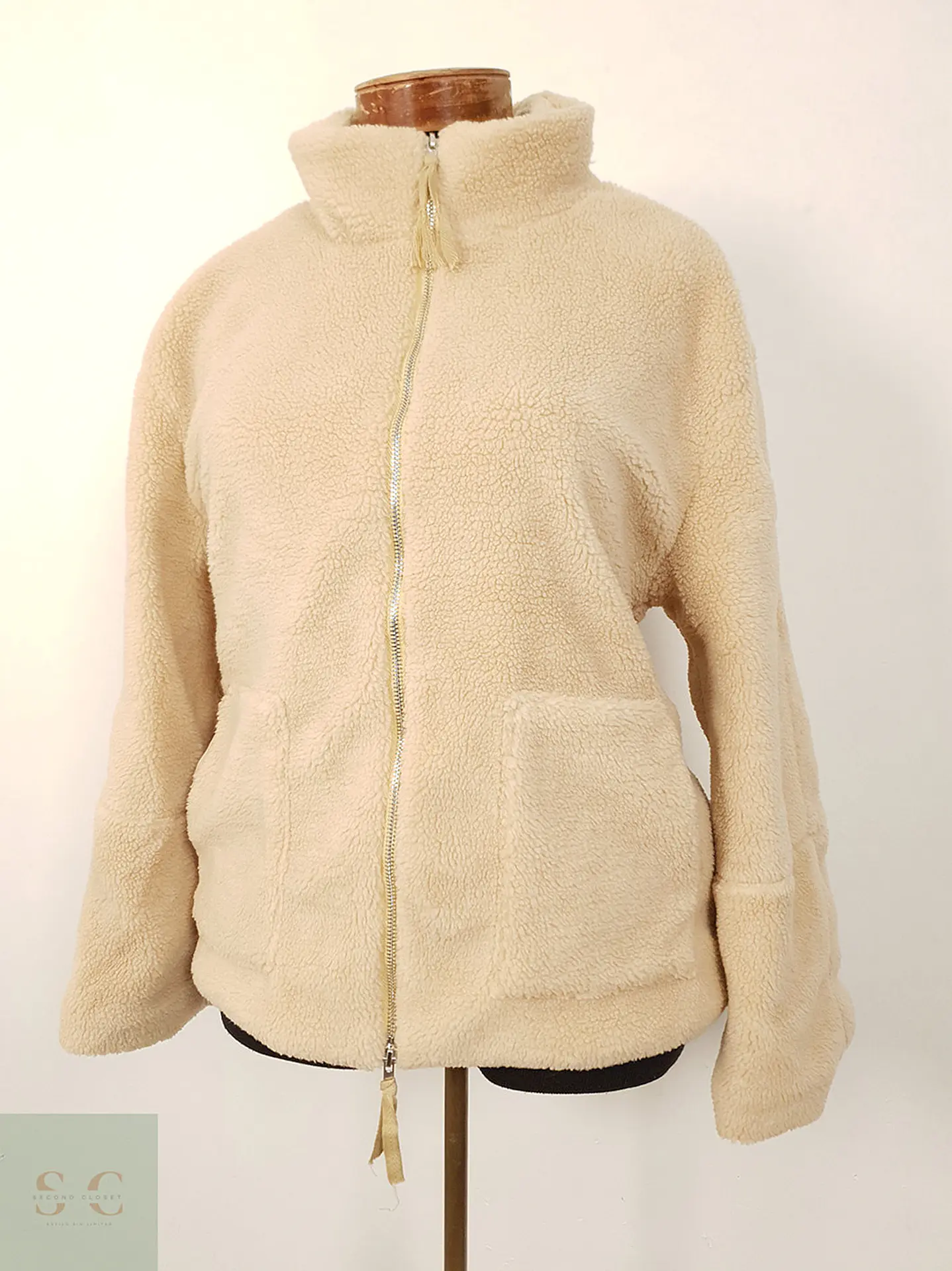 Abrigo eco piel beige tipo teddy TALLA ML 1