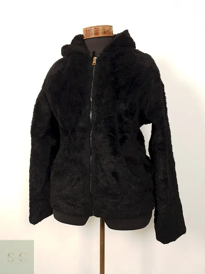 Abrigo eco piel negro con capucha TALLA M 2