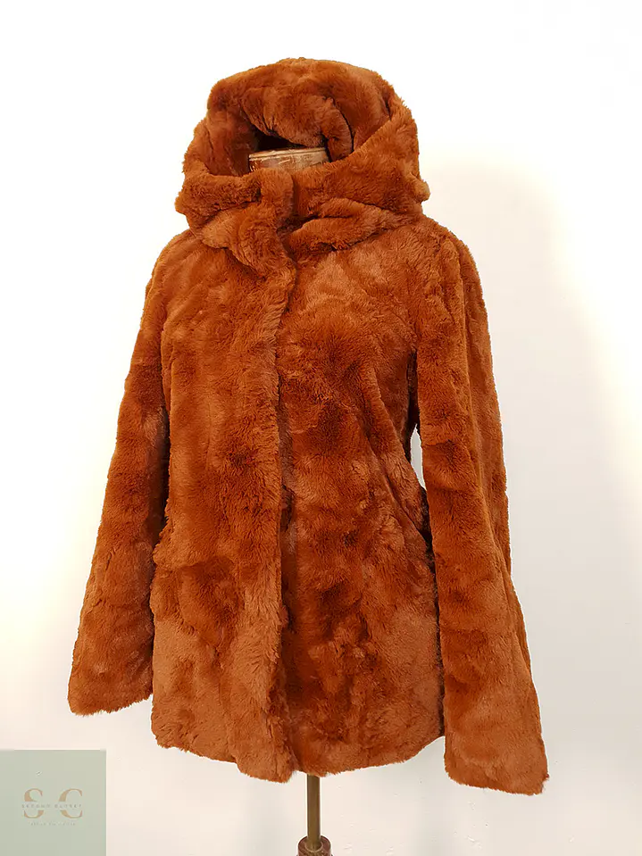 Abrigo eco piel The Outerwear caramelo con capucha TALLA SM 1