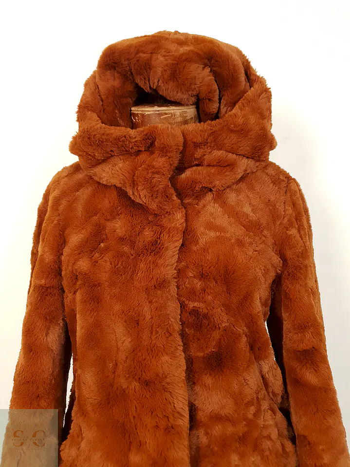 Abrigo eco piel The Outerwear caramelo con capucha TALLA SM 6