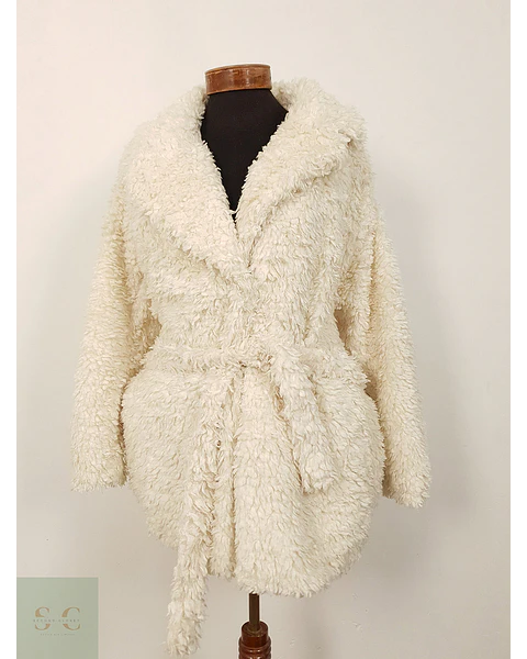 Abrigo eco piel H&M crudo TALLA LXL