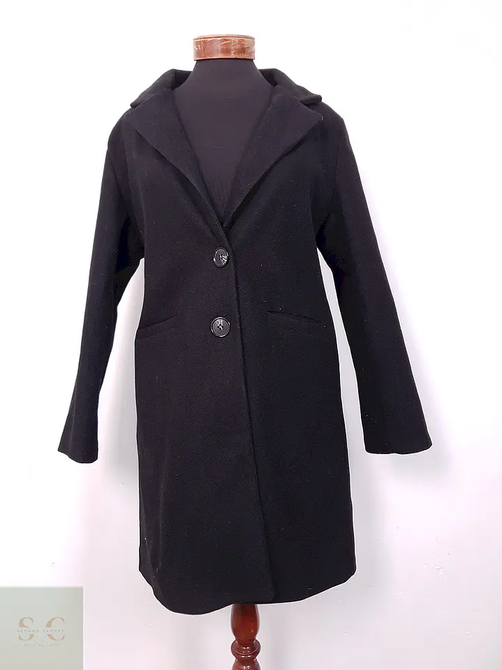 Abrigo Negro Liso Básico - Talla L 1