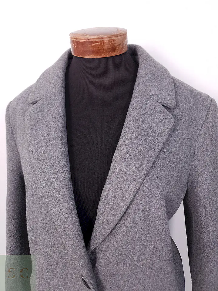Abrigo C&A Plomo Mezcla - Talla L 4