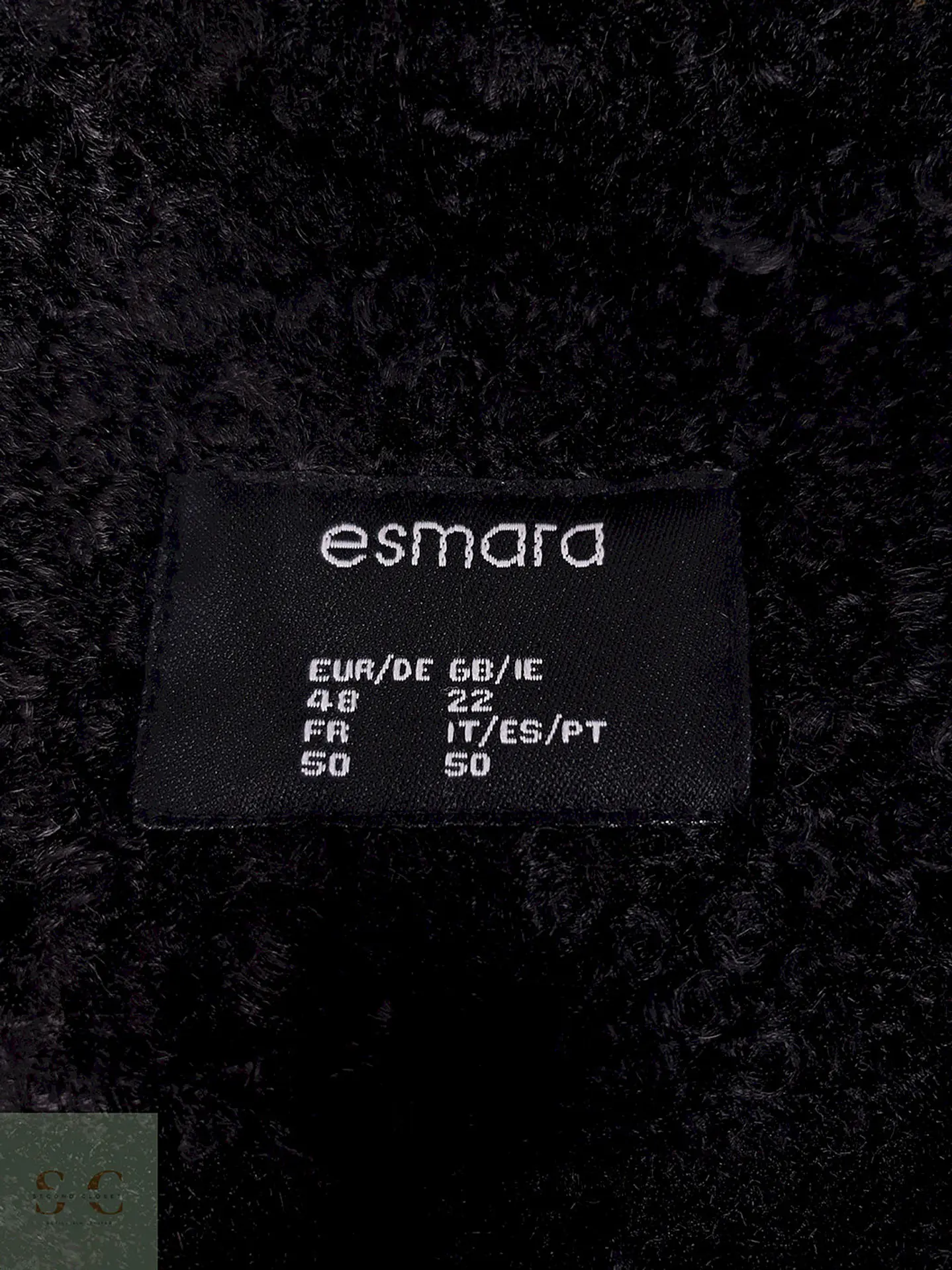 Abrigo Esmara Negro Chiporro Sintético - Talla L 6