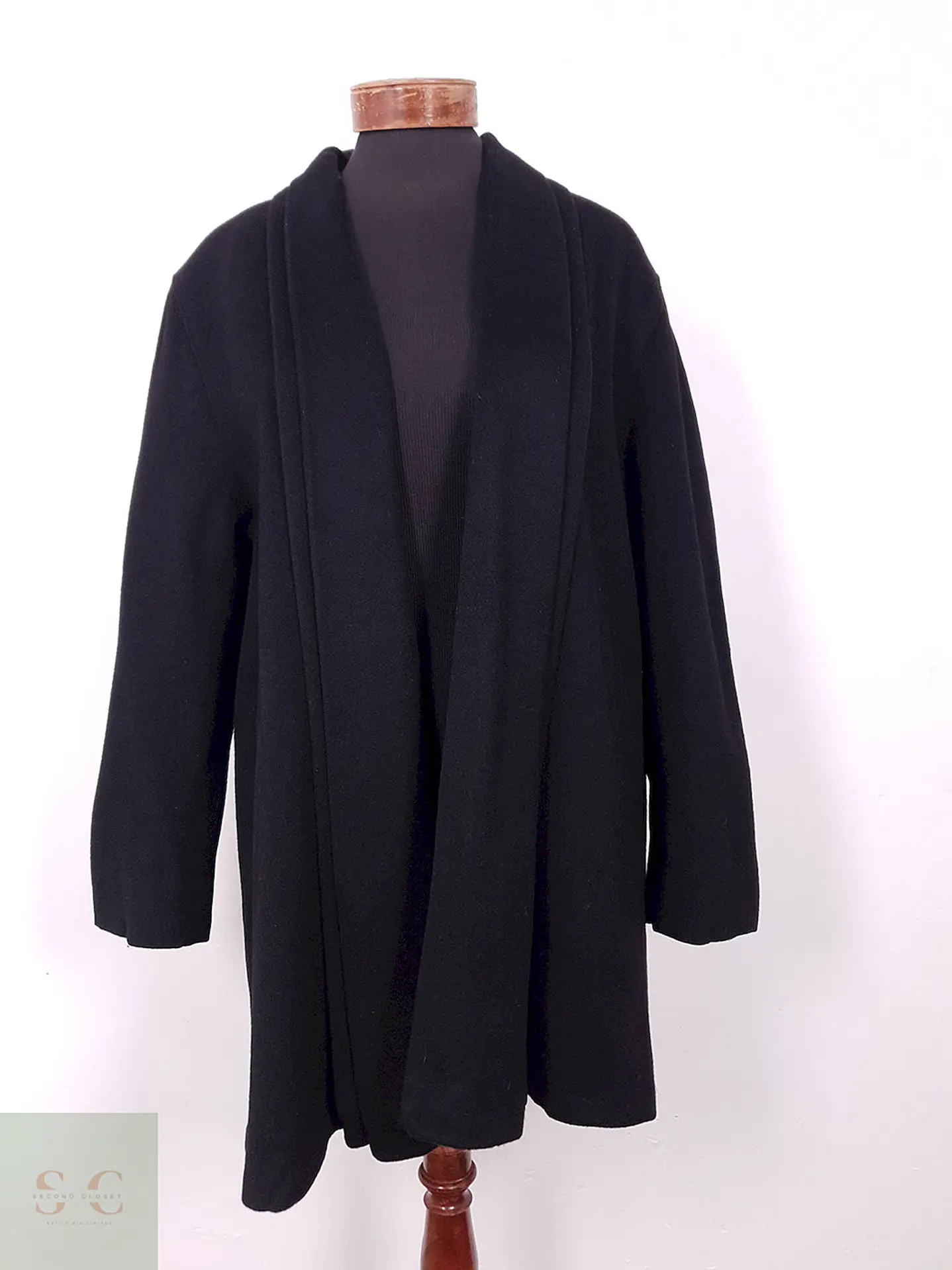 Abrigo Mujer Negro Minimalista Ashley Scott – TALLA LXL 1