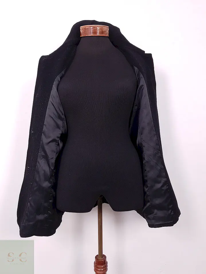 Abrigo Mujer Braetan Negro Lana Virgen Clásico – TALLA ML 9