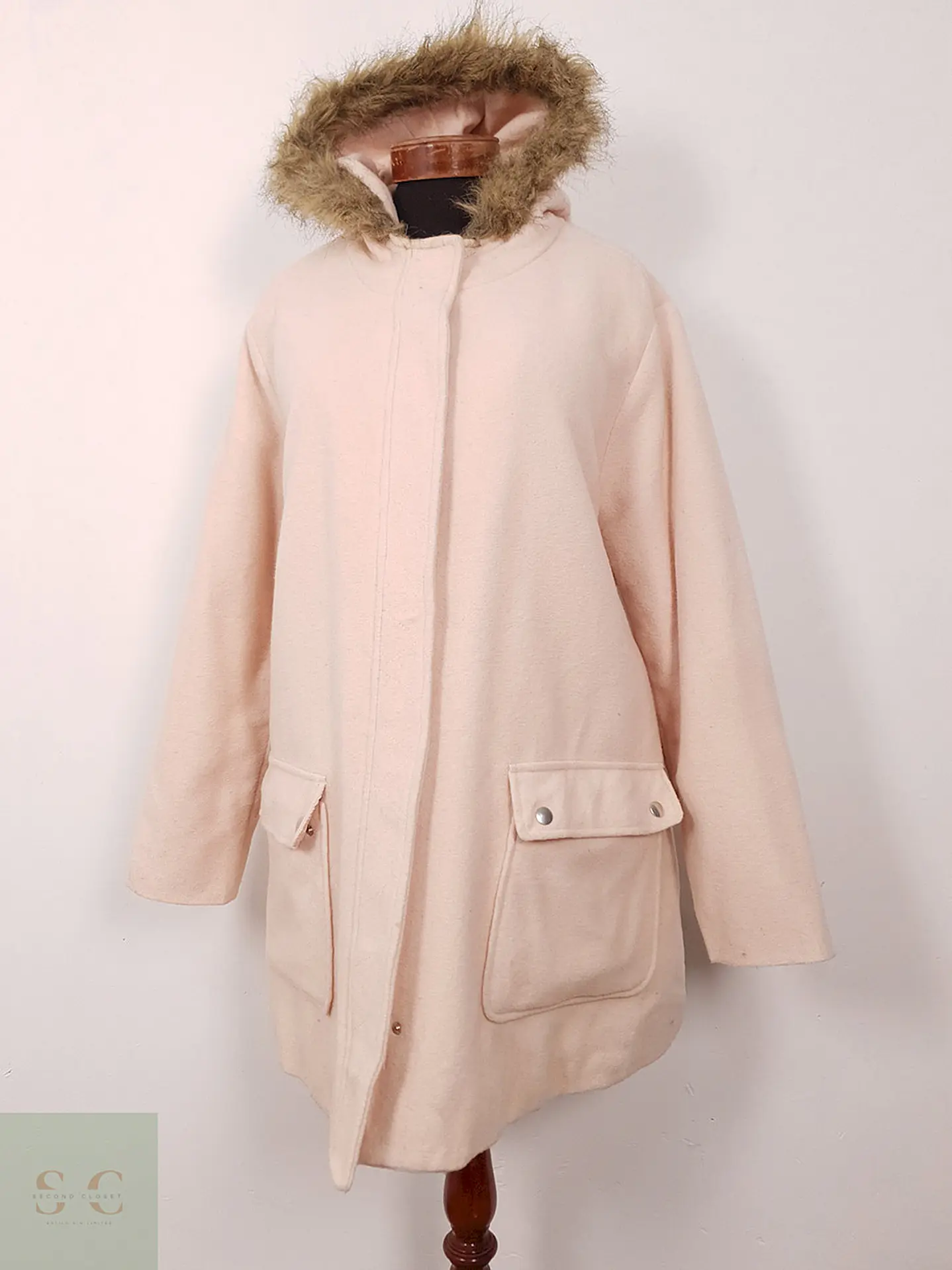 Abrigo Mujer Rosa Claro con Gorro – TALLA 2XL 3