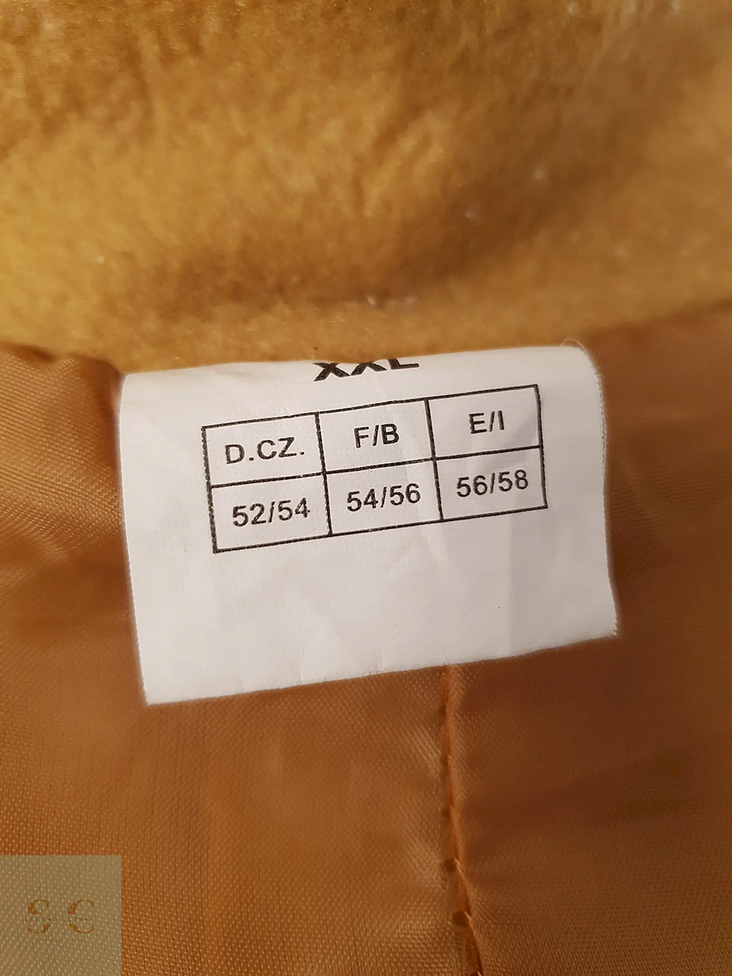 Abrigo Mujer Mostaza Minimalista – TALLA 3XL 7