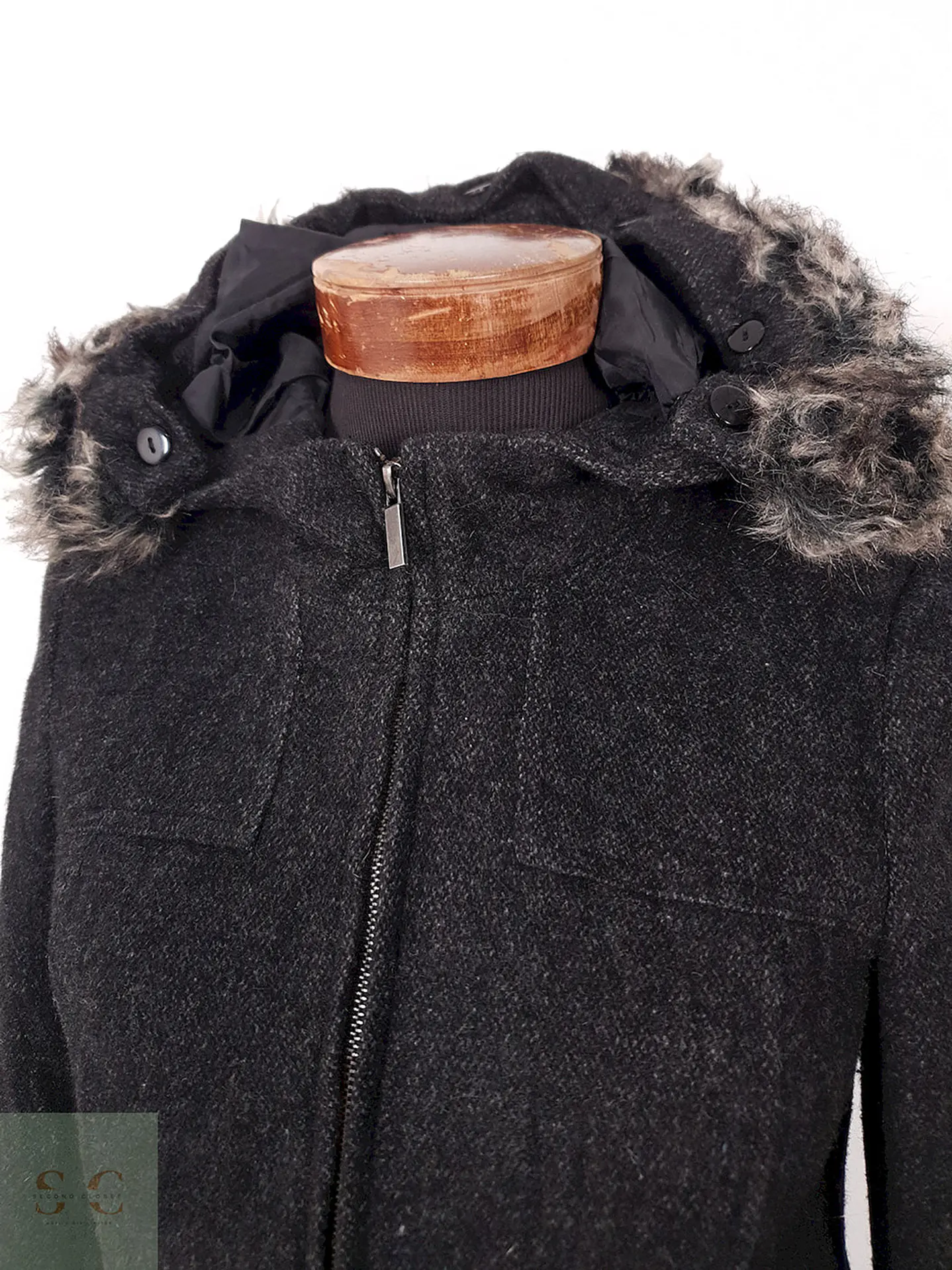 Abrigo Camaïeu Plomo con Gorro de Pelo Desmontable – TALLA SM 4